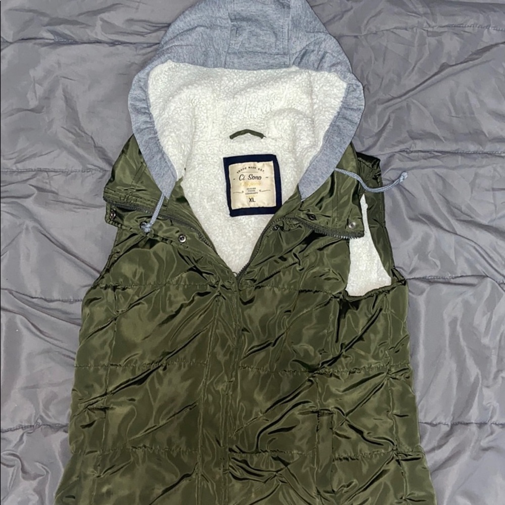 Ci Sono Sherpa Lined Army Green Vest